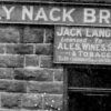 Nicky Nack Bridge Hotel